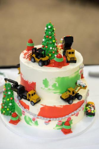 HCC_Cake_Auction_Dec2024_The_Unfound_Door-21